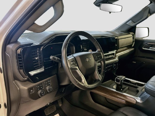 Used 2023 Chevrolet Silverado 1500 RST w/ RST All Star Premium Package AWD/4WD image 9