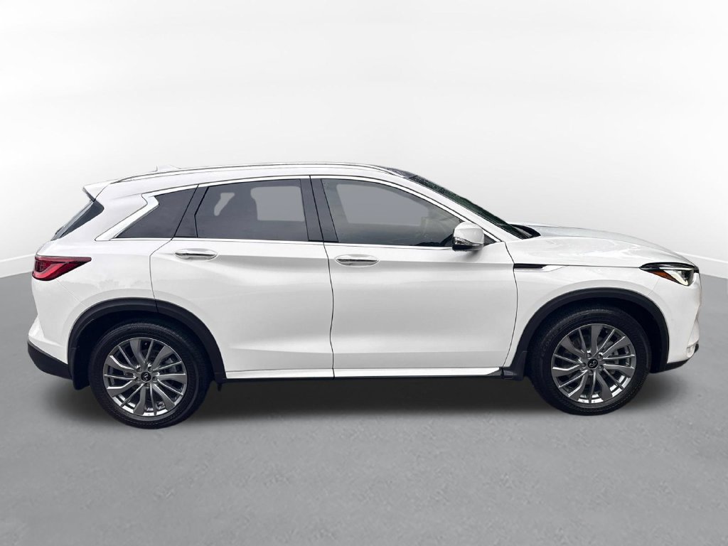Used 2025 INFINITI QX50 Luxe AWD/4WD image 5