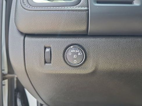 Certified 2022 GMC Canyon Elevation image 22