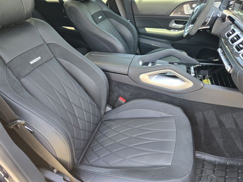 Used 2022 Mercedes-Benz GLE 53 AMG 4MATIC Coupe image 10