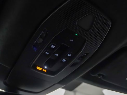 New 2025 Porsche Macan Turbo Electric image 29