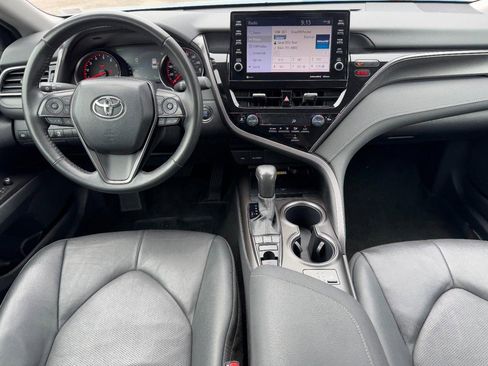 Used 2024 Toyota Camry XSE FWD image 13
