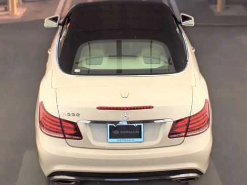 Used 2014 Mercedes-Benz E 550 Cabriolet image 3
