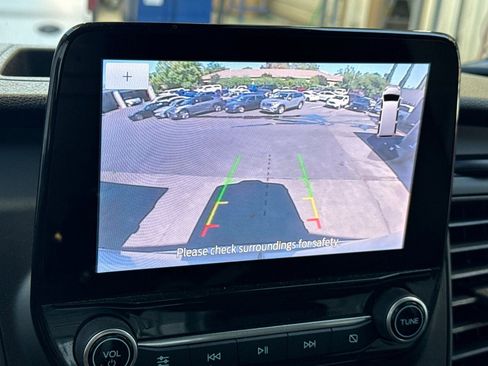 Used 2020 Ford Transit 250 Medium Roof RWD image 16