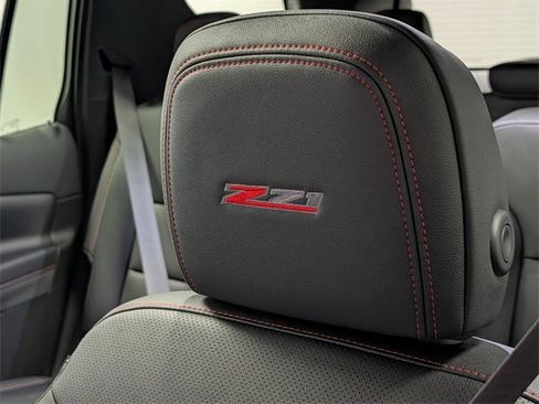 New 2026 Chevrolet Traverse Z71 w/ Enhanced Driving Package image 12