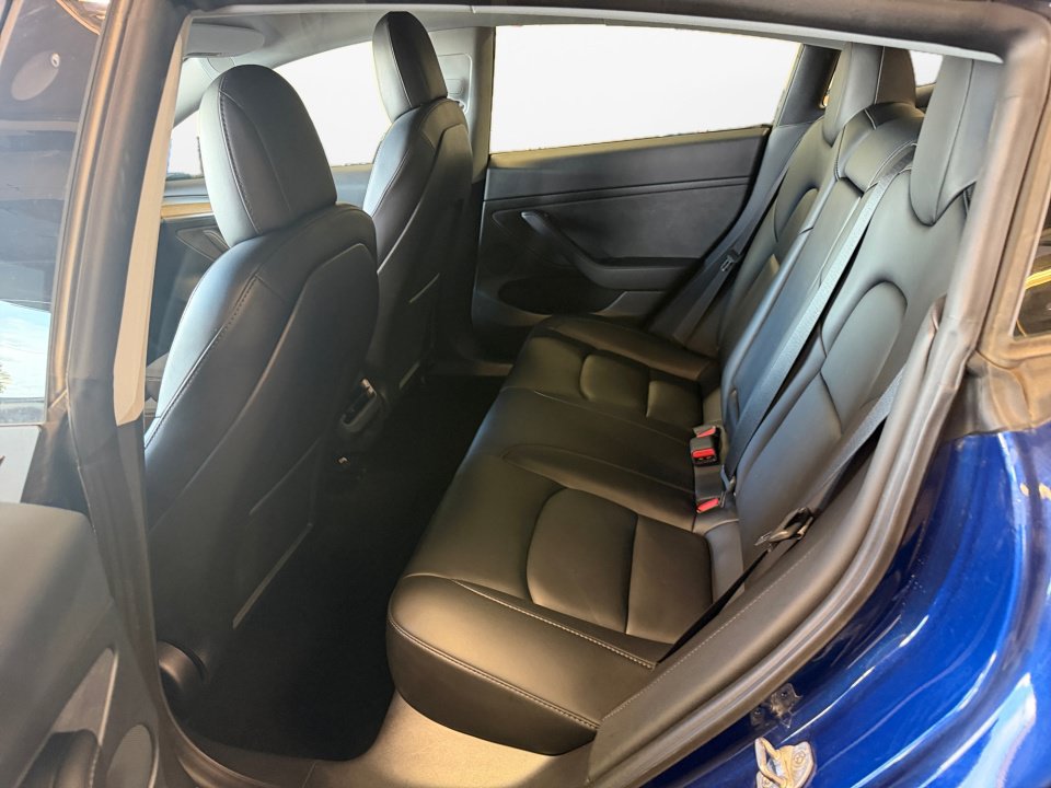 Used 2021 Tesla Model 3 Long Range AWD/4WD image 16