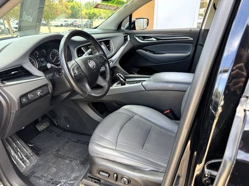 Used 2018 Buick Enclave Essence FWD image 14