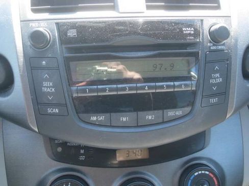 Used 2009 Toyota RAV4 2WD w/ Base L4 Extra Value Pkg image 20