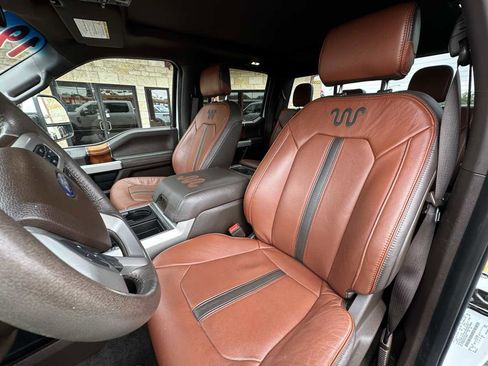Used 2019 Ford F250 King Ranch w/ King Ranch Ultimate Package AWD/4WD image 8