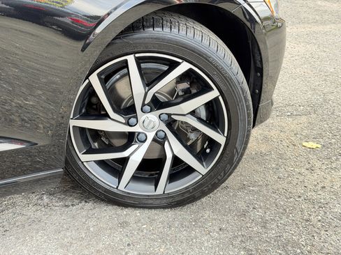 Used 2020 Volvo S60 T5 Momentum w/ Protection Package image 88