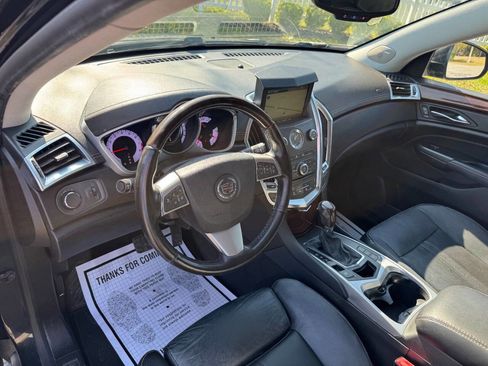 Used 2012 Cadillac SRX Luxury image 16