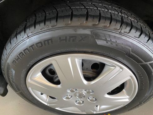 Used 2007 Toyota Corolla LE FWD image 6