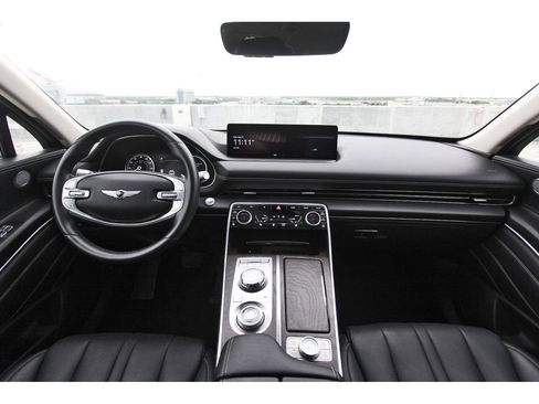 Used 2024 Genesis GV80 2.5T AWD/4WD image 9