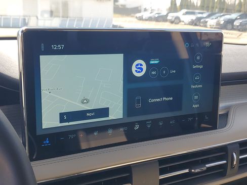 Certified 2025 Lincoln Corsair AWD w/ Equipment Group 101A image 16