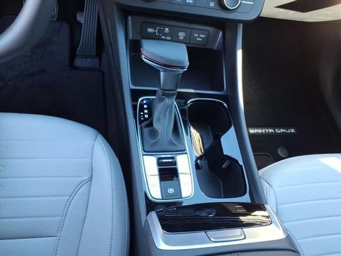 New 2026 Hyundai Santa Cruz SE FWD image 16