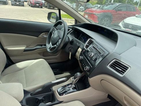 Used 2013 Honda Civic LX image 2