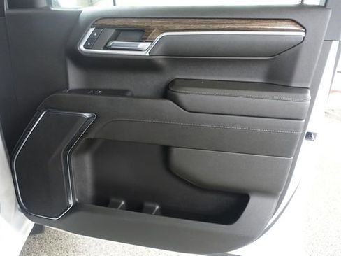 Used 2023 GMC Sierra 1500 SLE AWD/4WD image 25