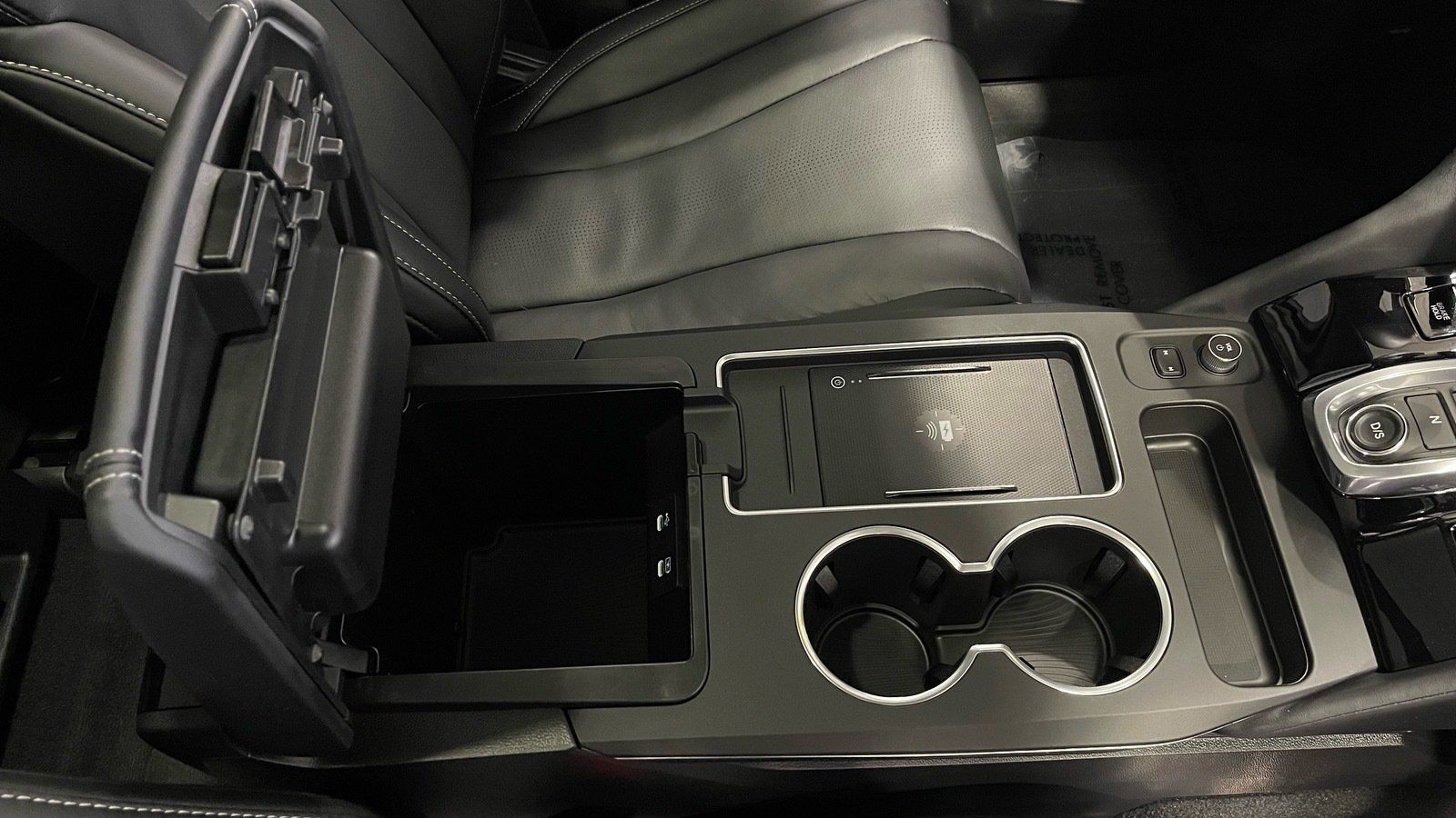 Used 2025 Acura MDX w/ Technology Package FWD image 47