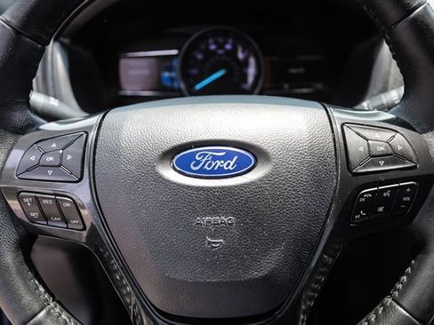 Used 2019 Ford Explorer XLT w/ Equipment Group 201A FWD image 38