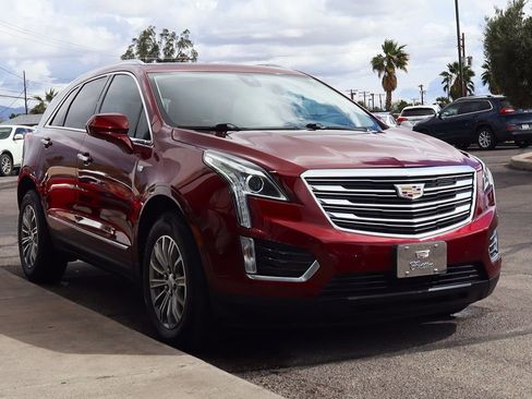 Used 2017 Cadillac XT5 Luxury w/ Driver Awareness Package image 14