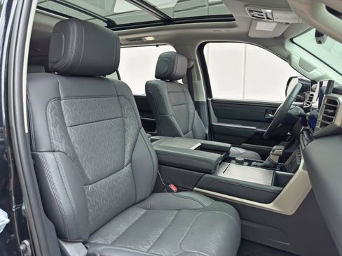 Used 2024 Toyota Sequoia Limited RWD image 40