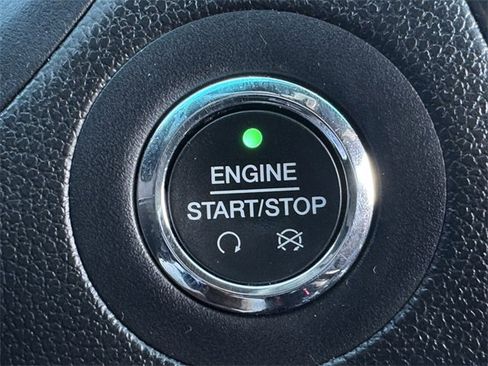 Used 2016 Ford Explorer Sport image 22