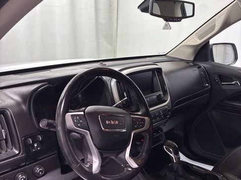 Used 2022 GMC Canyon Elevation image 10