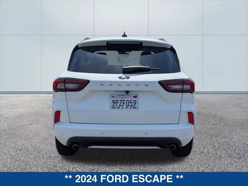 Certified 2024 Ford Escape ST-Line w/ Tech Pack #1 FWD image 4