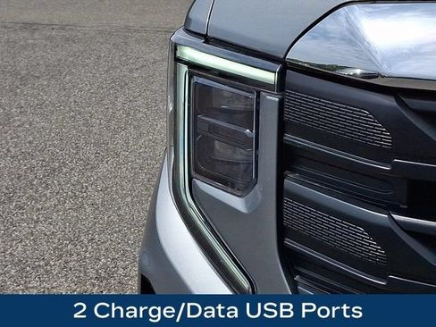 Used 2023 GMC Sierra 1500 Pro w/ Convenience Package AWD/4WD image 35