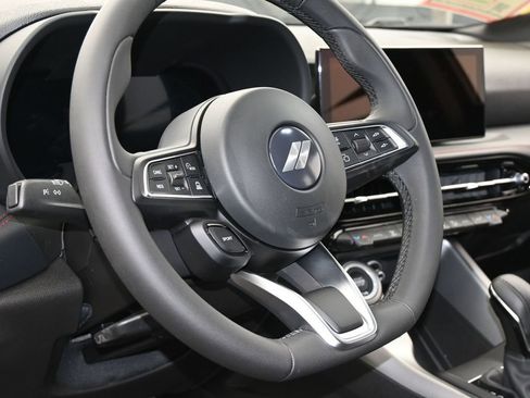 Used 2024 Dodge Hornet GT image 13