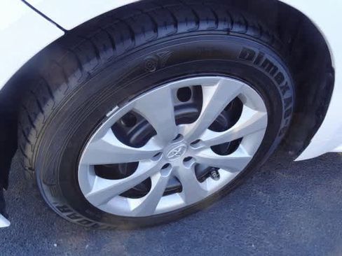 Used 2023 Toyota Corolla LE image 14