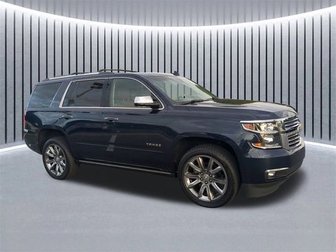 Used 2018 Chevrolet Tahoe Premier image 3