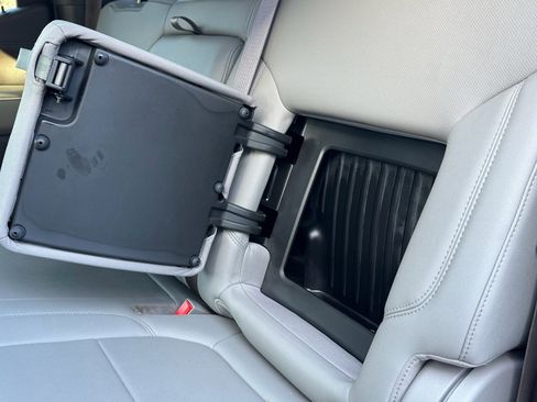 Used 2022 Chevrolet Silverado 1500 LTZ w/ LTZ Premium Package image 20