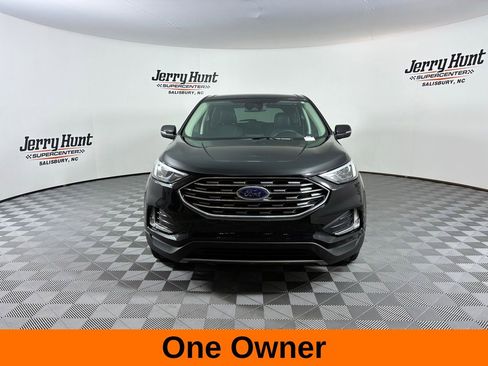 Used 2024 Ford Edge Titanium image 5