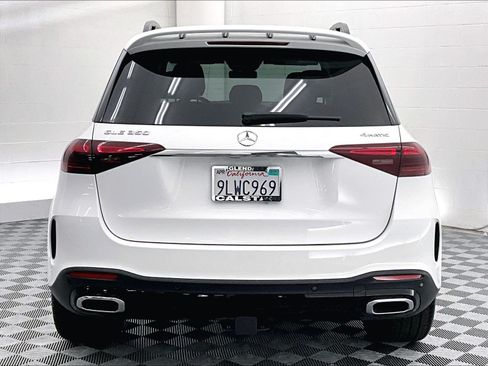 Used 2024 Mercedes-Benz GLE 350 4MATIC image 3