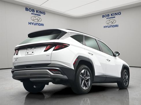 Certified 2025 Hyundai Tucson SEL image 22
