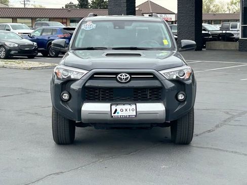 Used 2024 Toyota 4Runner TRD Off-Road AWD/4WD image 9