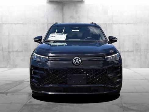 New 2026 Volkswagen Tiguan SE R-Line AWD/4WD image 4