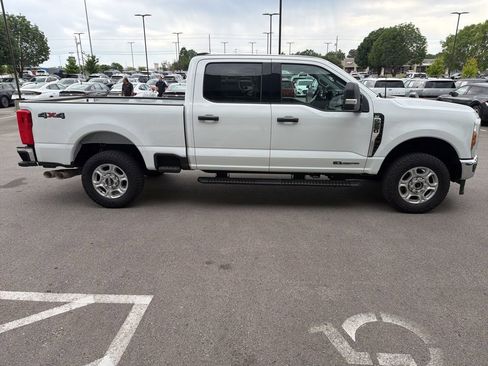 Used 2025 Ford F250 XLT AWD/4WD image 4
