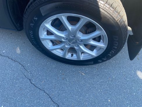 Used 2014 Jeep Cherokee Latitude w/ Trailer Tow Group FWD image 7