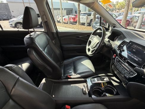 Used 2019 Honda Pilot Touring image 48