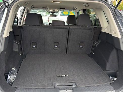 New 2026 Nissan Rogue S image 13