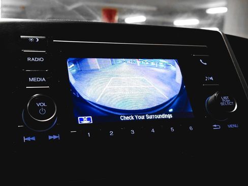 Used 2019 Honda Pilot LX image 28