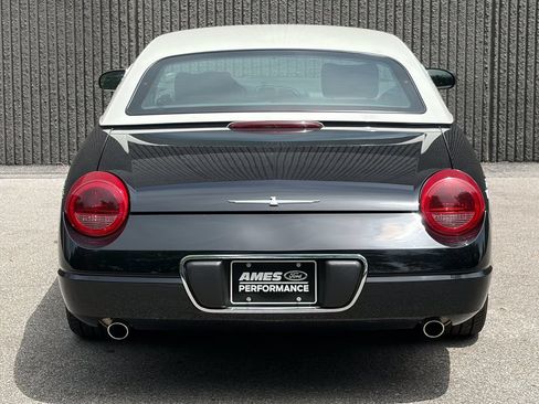 Used 2002 Ford Thunderbird RWD image 6