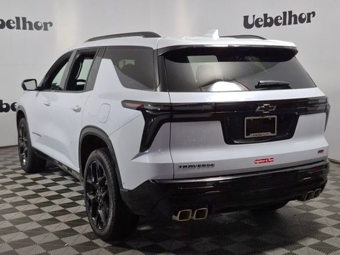 New 2026 Chevrolet Traverse RS w/ LPO, Floor Liner Package image 5