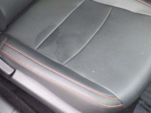 Used 2025 Nissan Sentra SR w/ SR Premium Package image 8