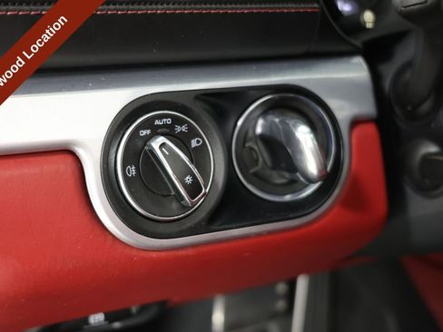 Used 2018 Porsche 718 Boxster S RWD image 17