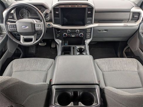 Used 2022 Ford F150 XLT w/ Equipment Group 302A High image 17