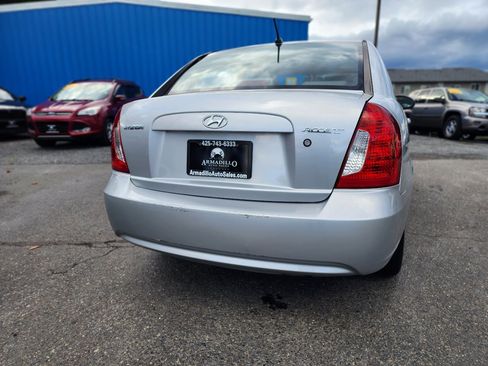 Used 2007 Hyundai Accent GLS image 6