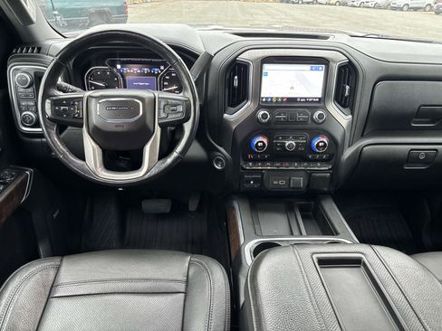 Used 2020 GMC Sierra 2500 Denali w/ Denali Ultimate Package image 17
